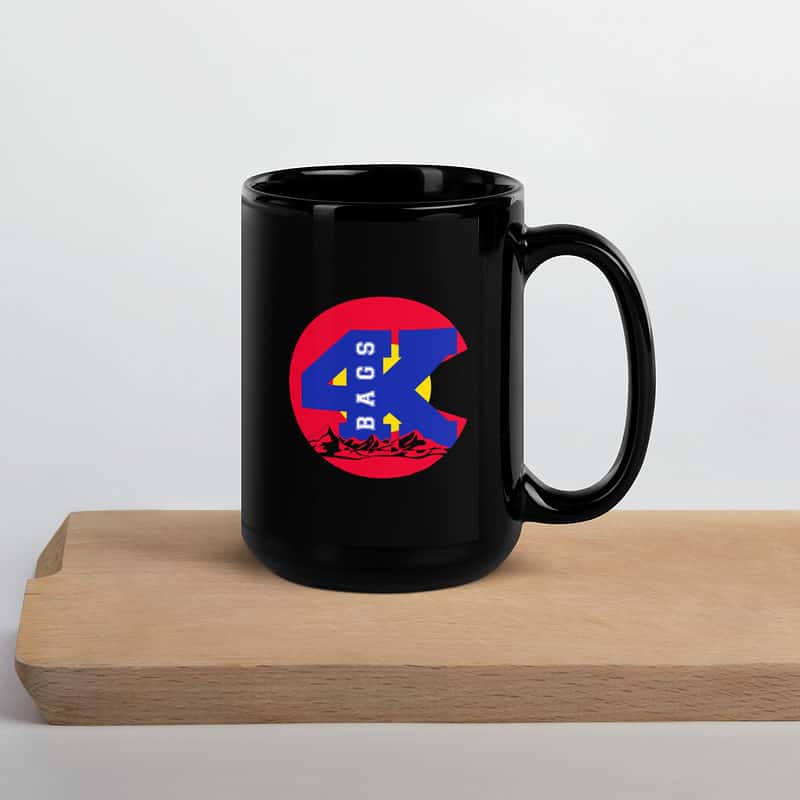 black glossy mug black 15oz handle on right 63b710f21c158