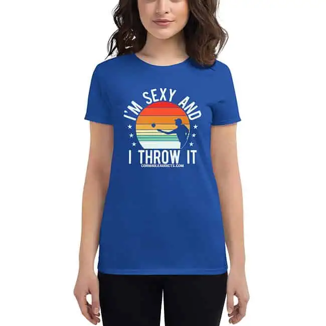 Sexy And I Throw It Women's Fit Tee - Image 5